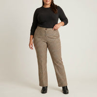 Pantalon Formal Gris en modelo plus size