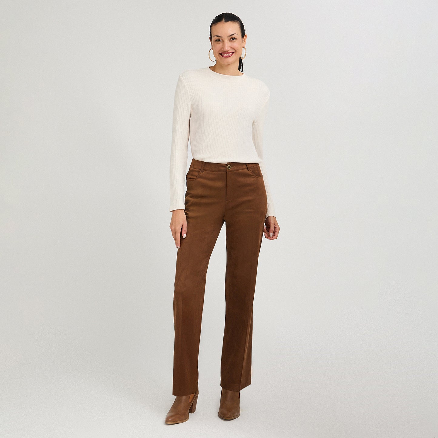 Pantalón Camel Suede Corte Recto - Lorenzo di Pontti
