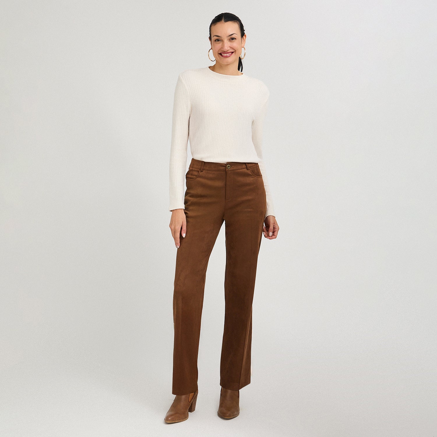 Pantalón Camel Suede Corte Recto - Lorenzo di Pontti