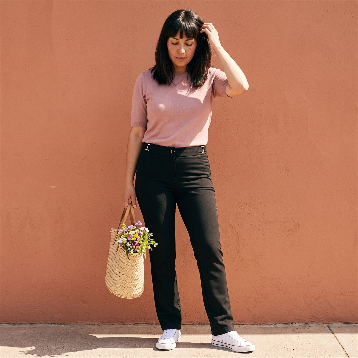 Pantalón Formal Recta un Botón con Aplicación en Pretina Negro lifestyle