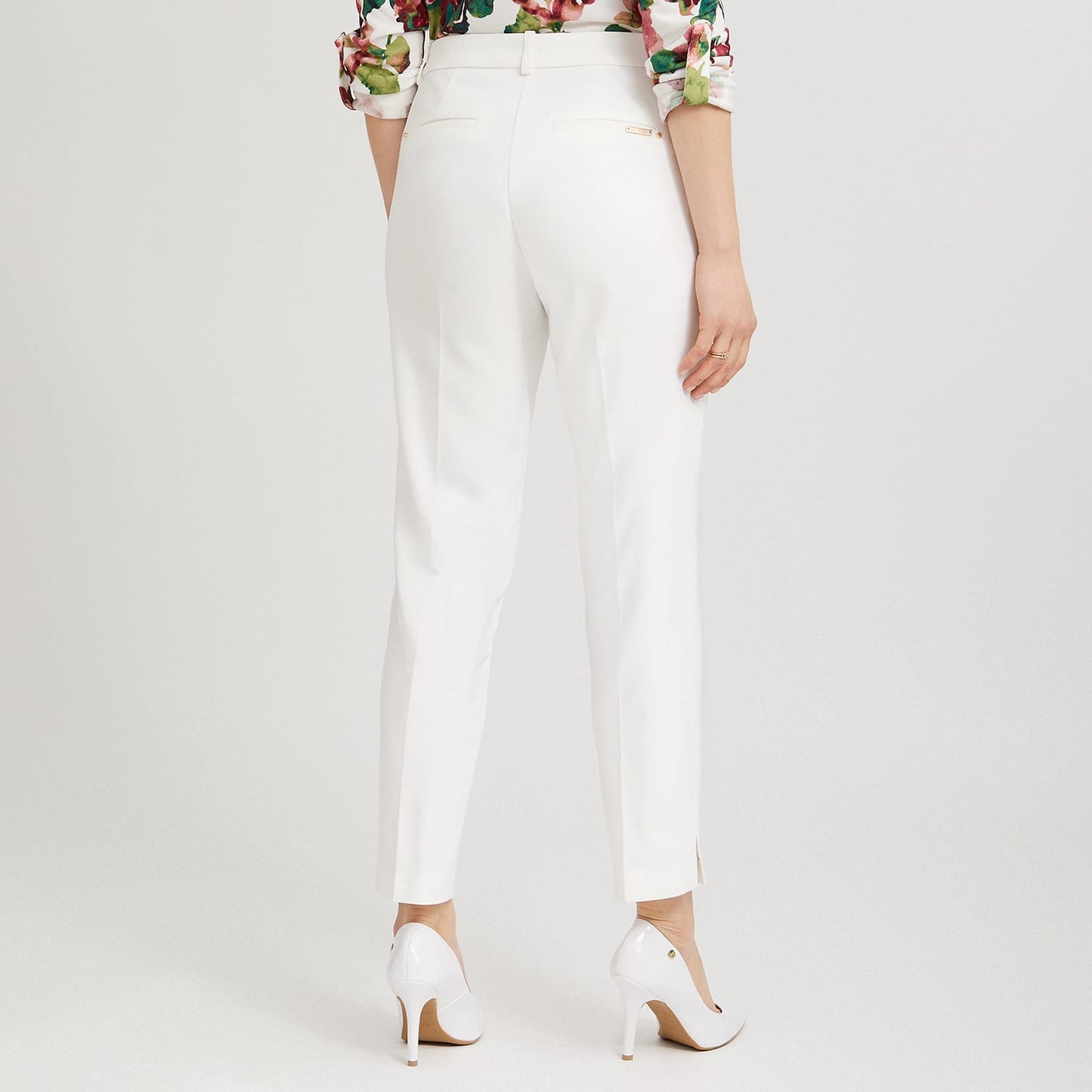 Pantalón Formal Slim Botón Oculto Crudo