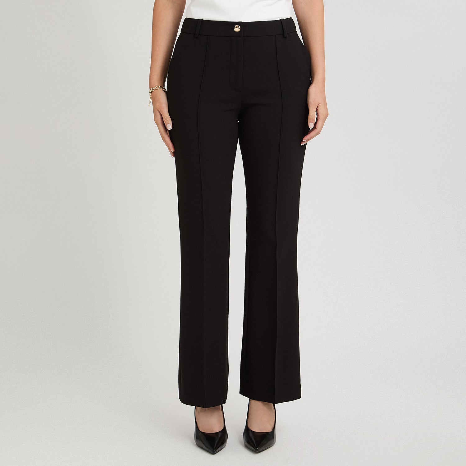 Pantalón Formal Flare con un Botón Negro