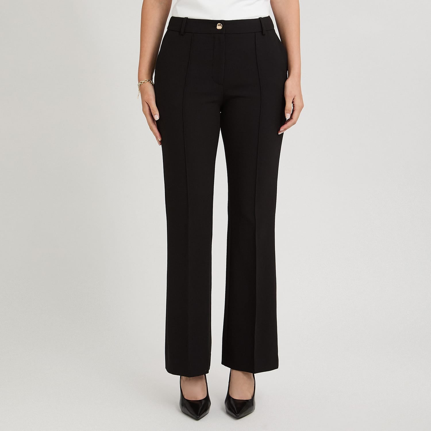Pantalón Formal Flare con un Botón Negro