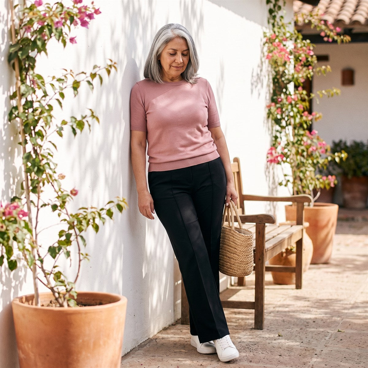 Pantalón Formal Flare con un Botón Negro lifestyle