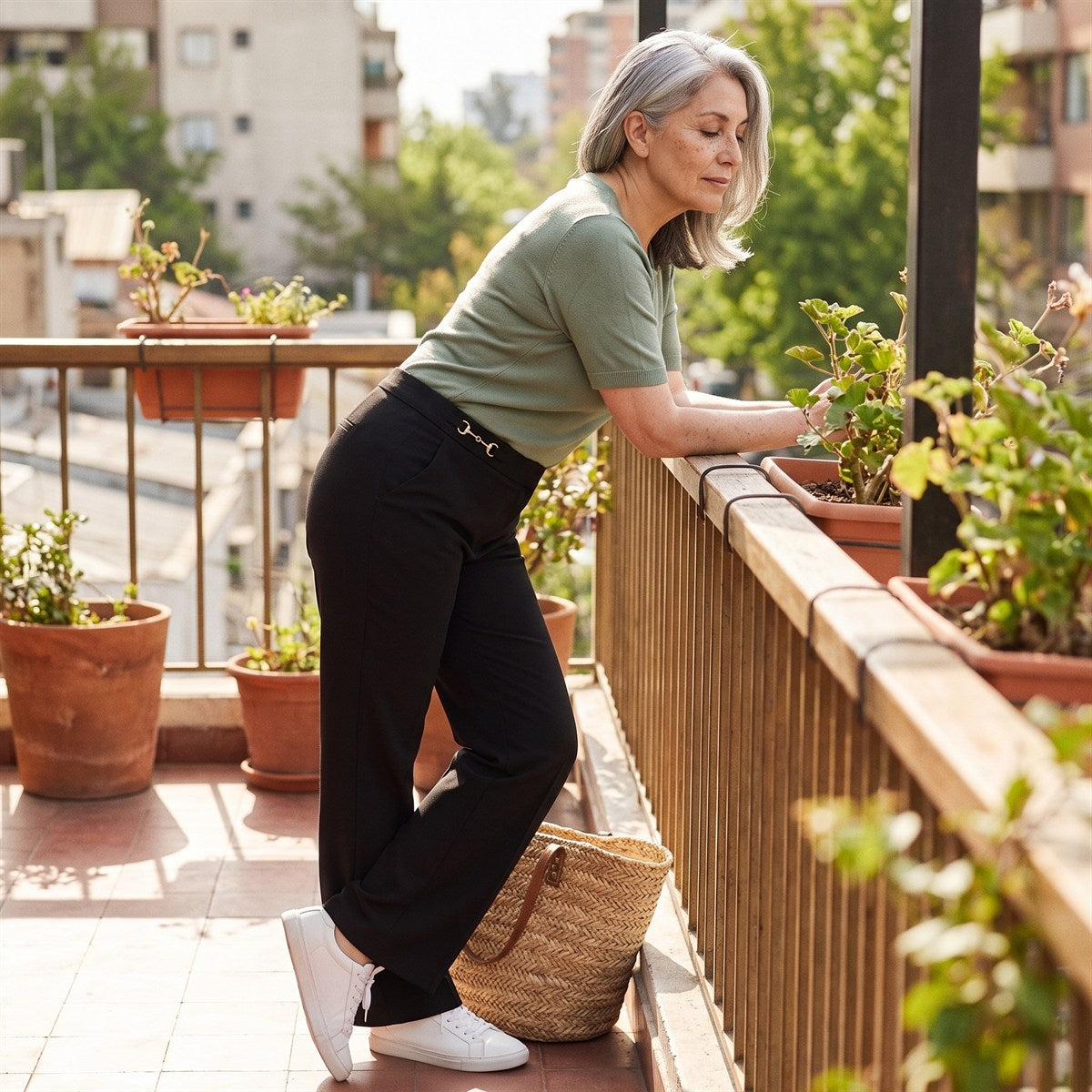 Pantalón Formal Palazzo con Cadena en Pretina Negro lifestyle