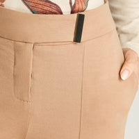 Pantalón Recto Con Detalle En Pretina Camel Lorenzo Di Pontti