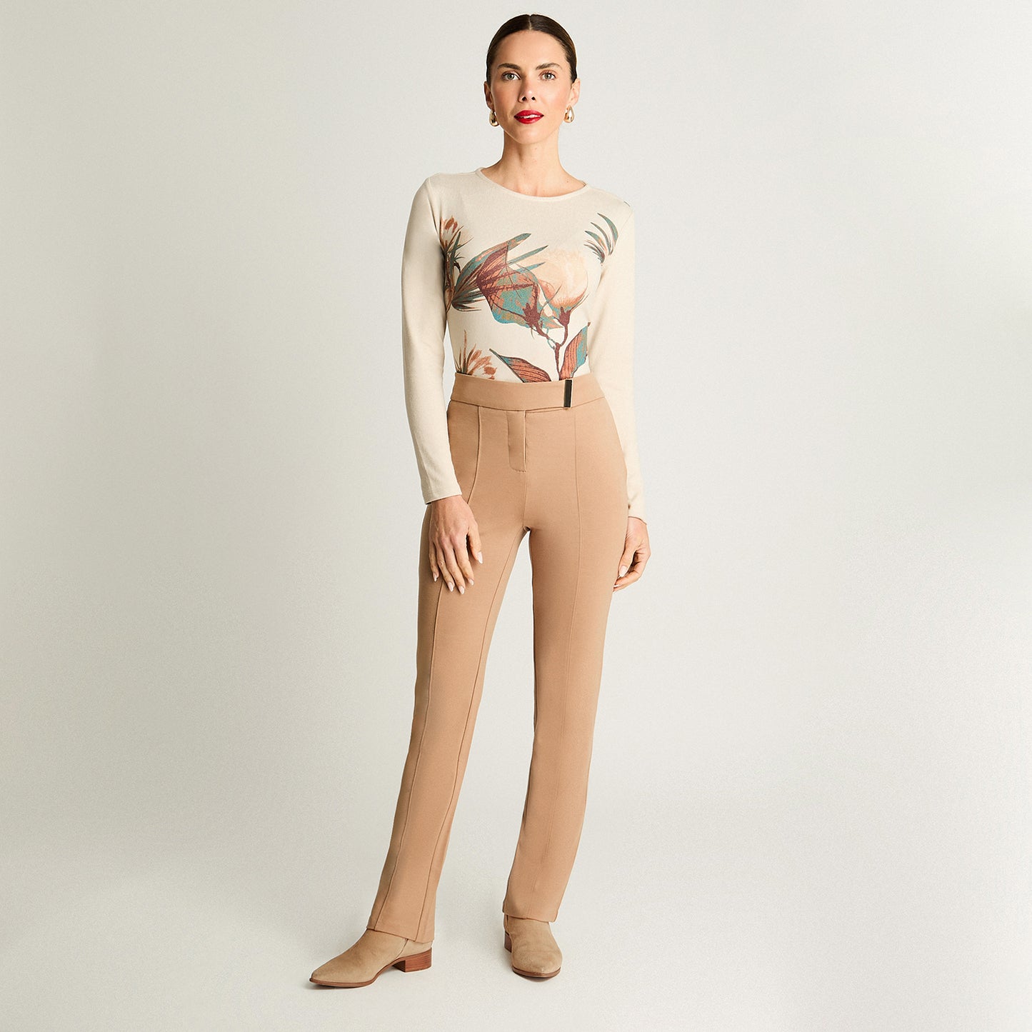 Pantalón Recto Con Detalle En Pretina Camel Lorenzo Di Pontti