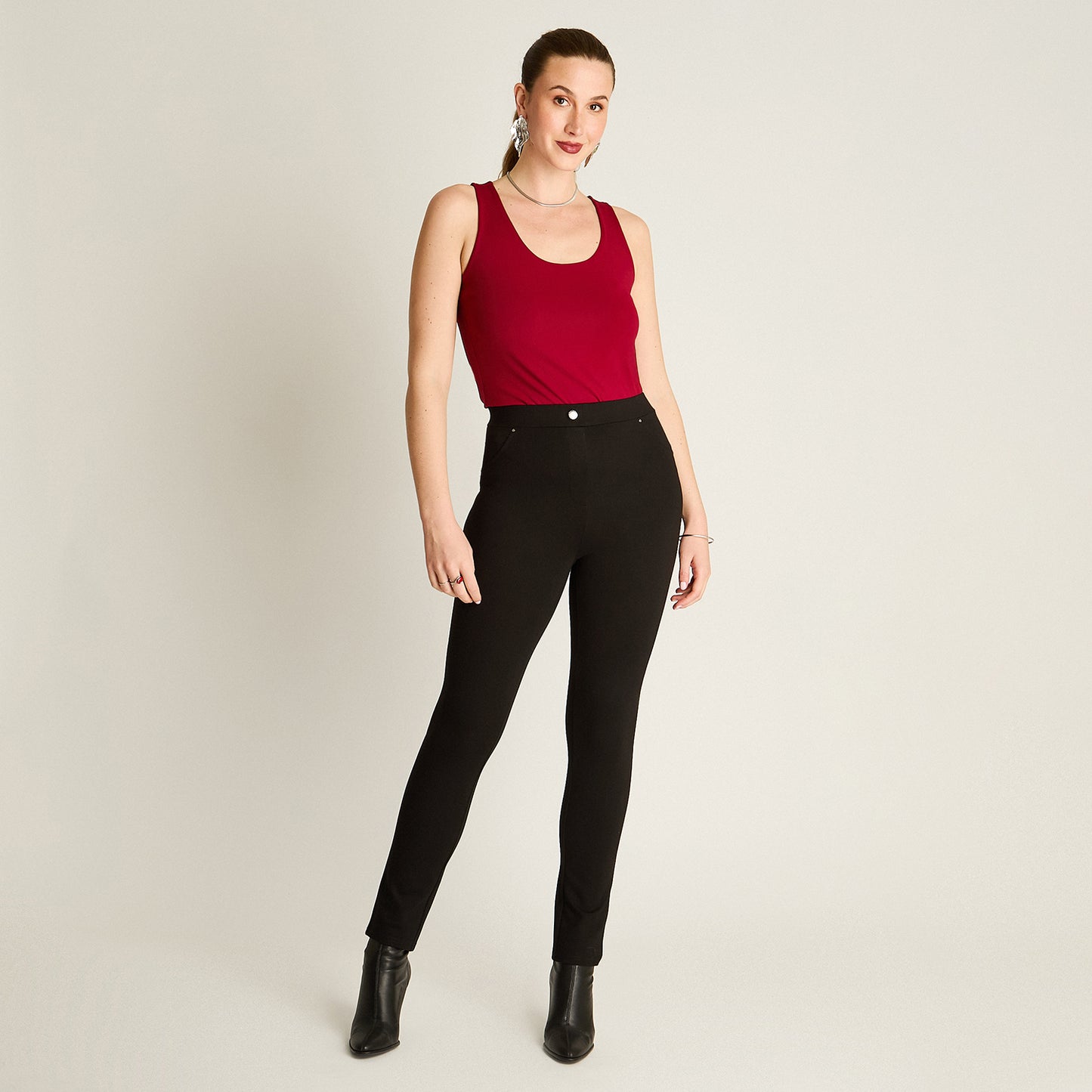 Calza Negro Elasticidad Media Sin Forro Calce Normal Tela Punto