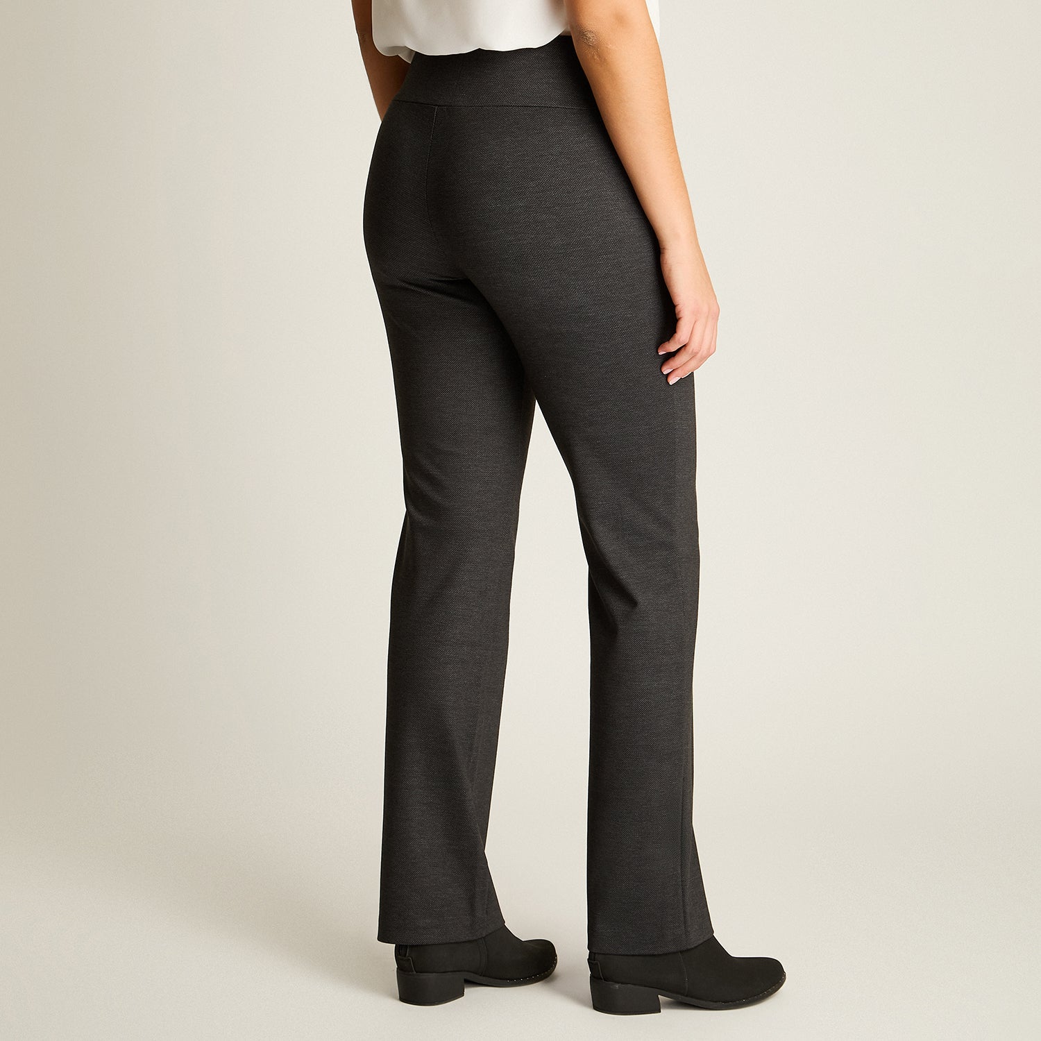 Calza Gris Elasticidad Media Sin Forro Calce Normal Tela Punto