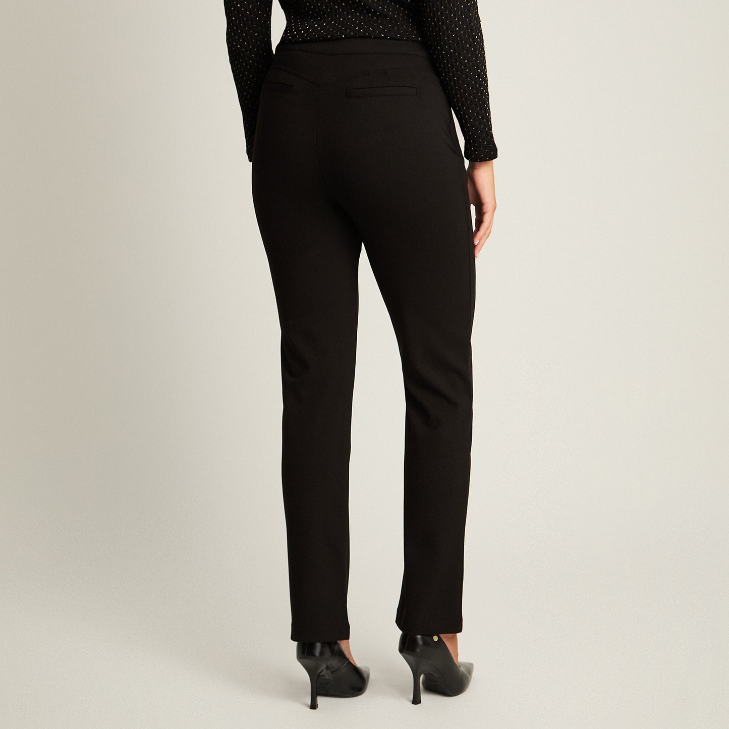 Calza Negro Elasticidad Media Sin Forro Calce Normal Tela Punto