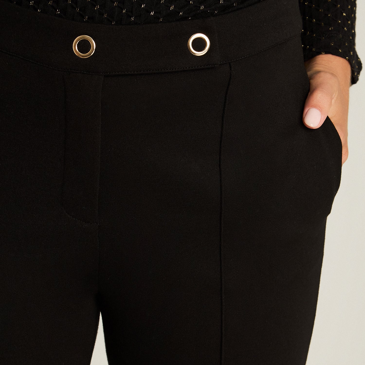 Calza Negro Elasticidad Media Sin Forro Calce Normal Tela Punto