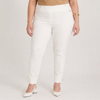 Calza Bengalina Pretina Elasticada Crudo en modelo plus size