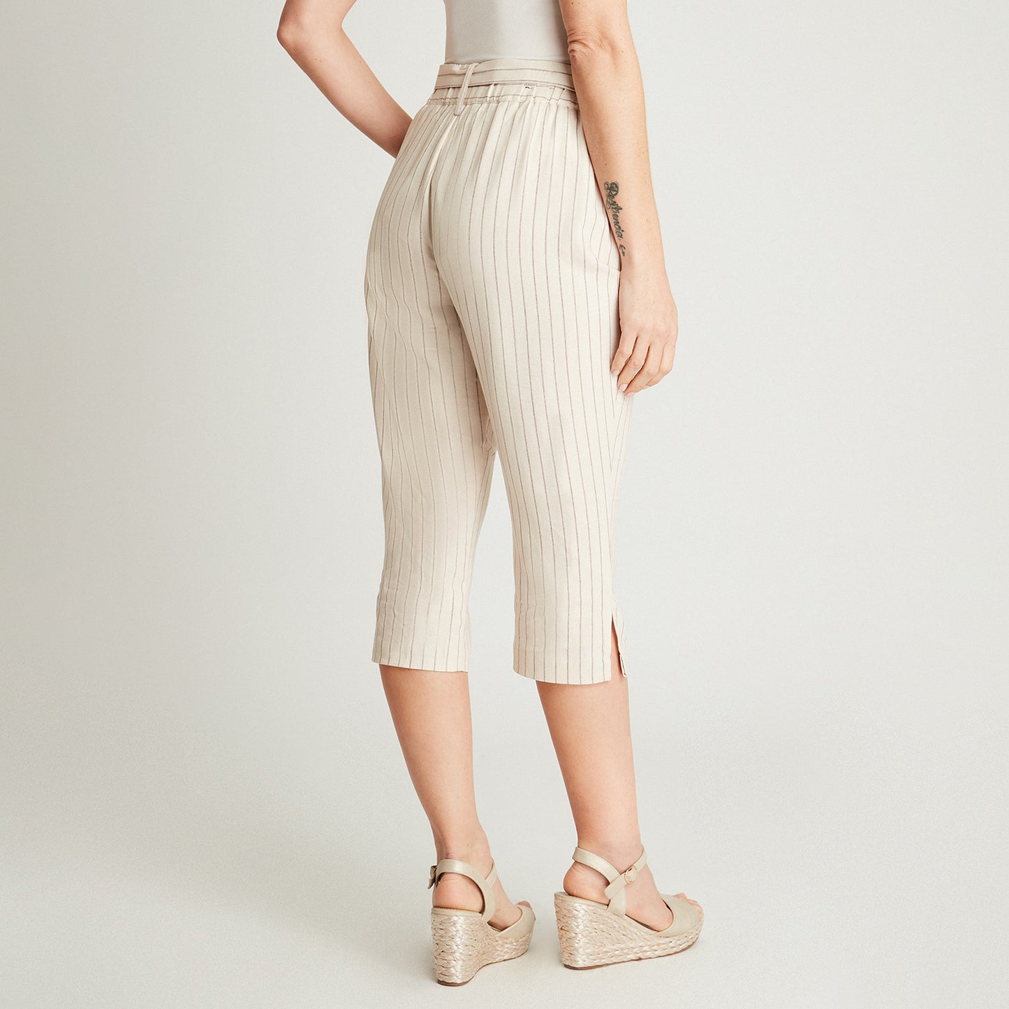 Capri Beige Con Lazo y Bolsillos