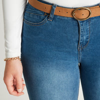 Skinny Jeans Azul Claro Con Cinturón