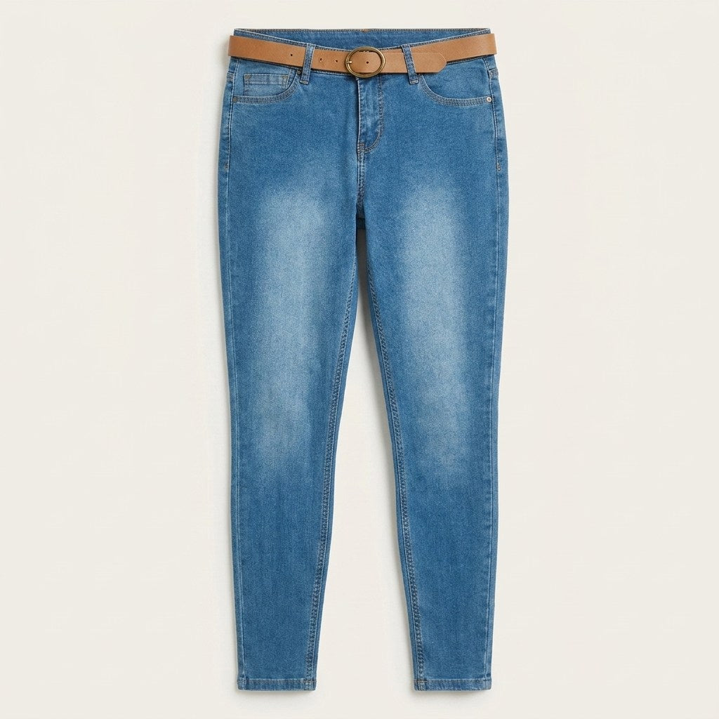Skinny Jeans Azul Claro Con Cinturón en plano