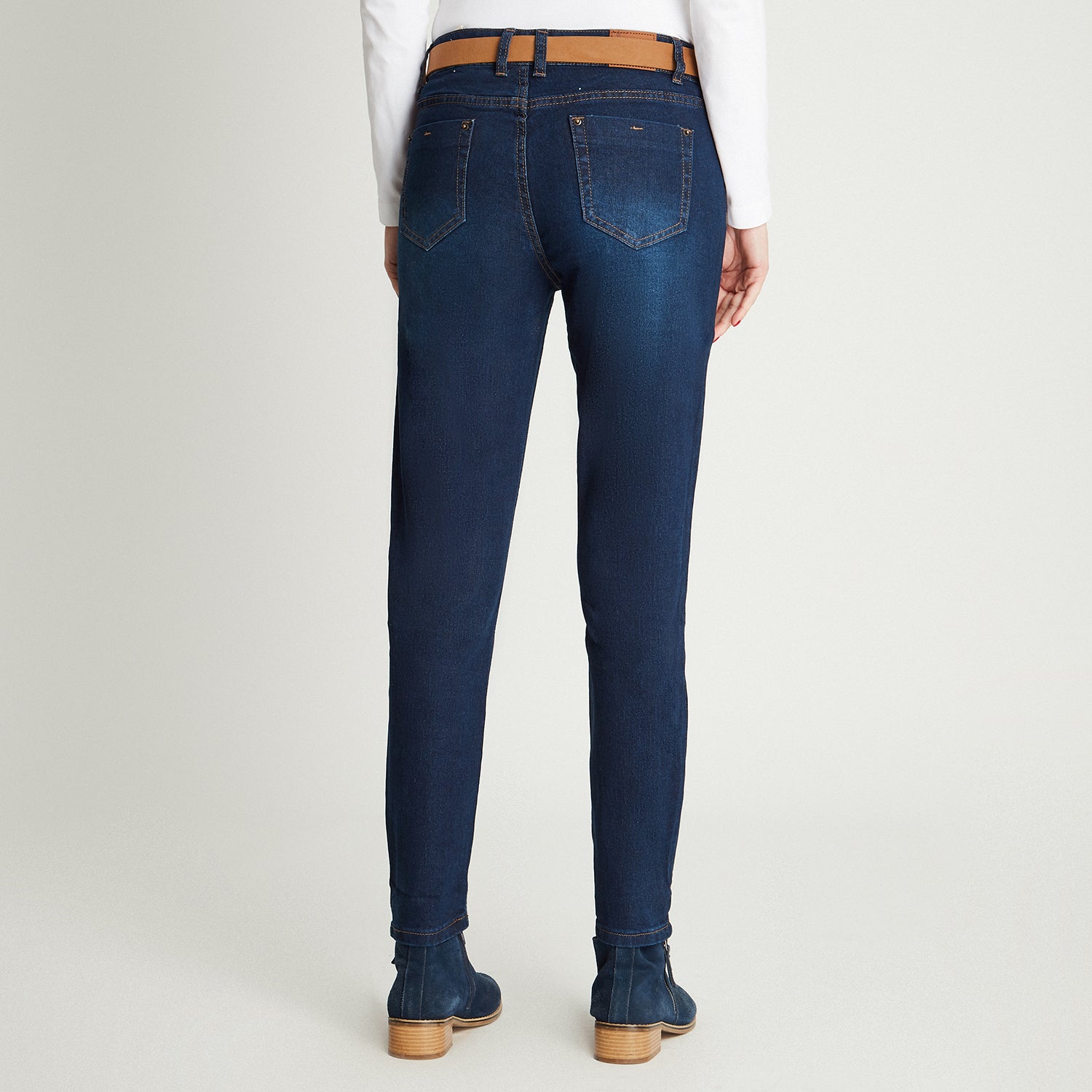 Skinny Jeans Azul Oscuro Con Cinturon