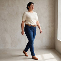 Skinny Jeans Azul Oscuro Con Cinturón lifestyle