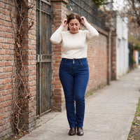 Jeans Straight Azul 3 Botones lifestyle