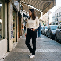Jeans Recto 5 Bolsillos Tiro Alto Negro lifestyle