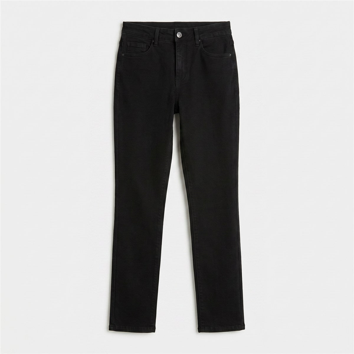 Jeans Recto 5 Bolsillos Tiro Alto Negro en plano