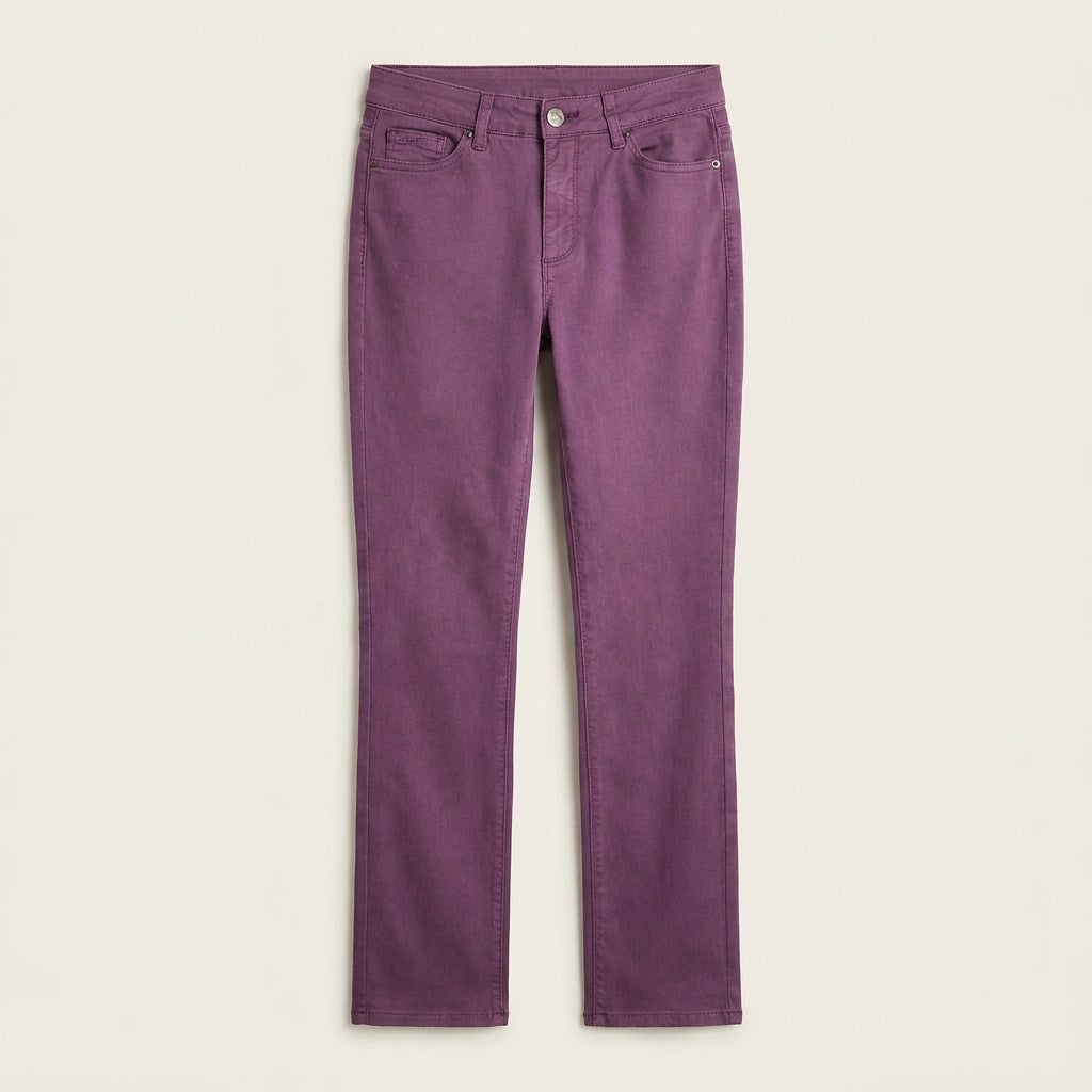 Jeans Recto 5 Bolsillos Color Morado en plano