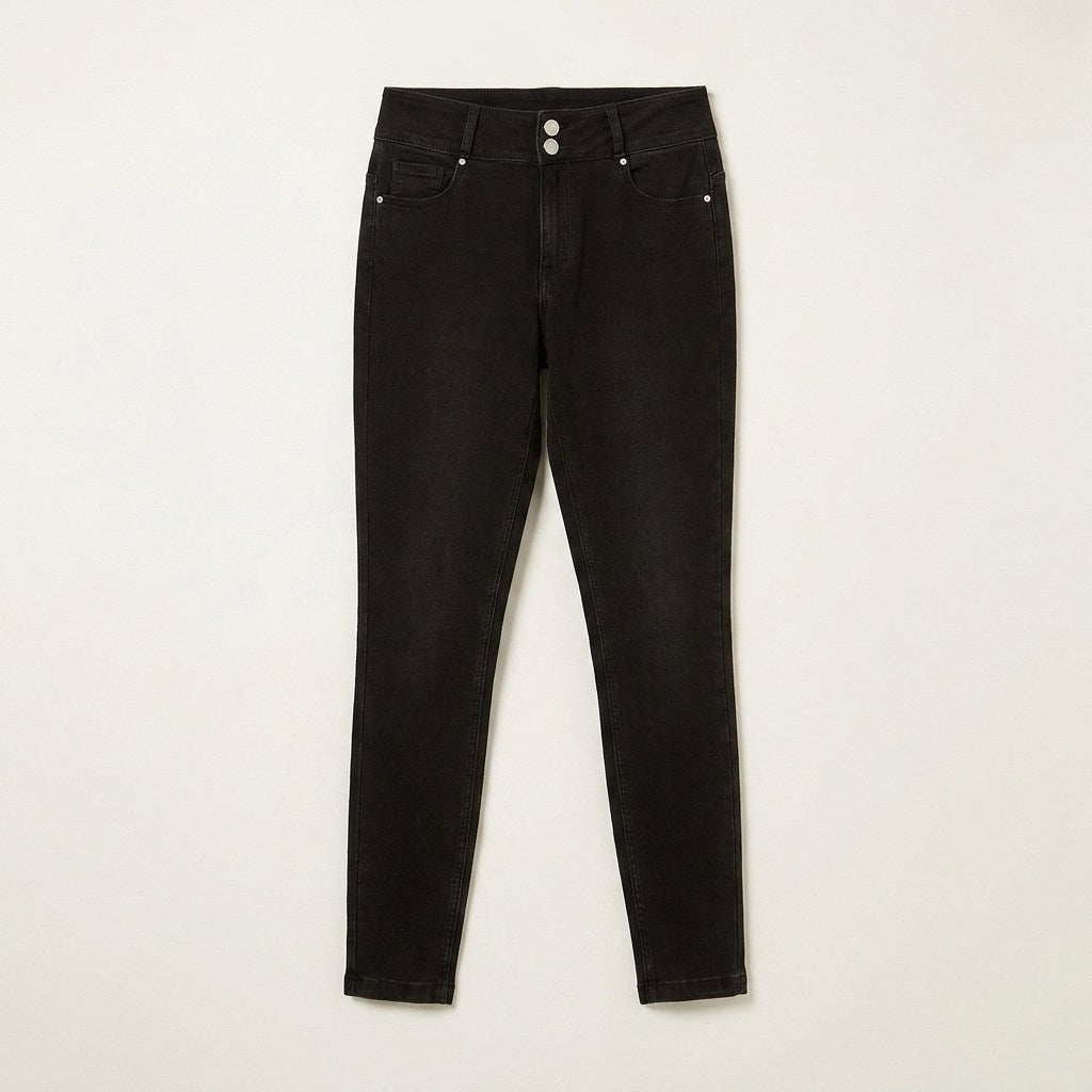 Jeans Slim 5 Bolsillos Pretina Dos Botones Push Up Negro en plano