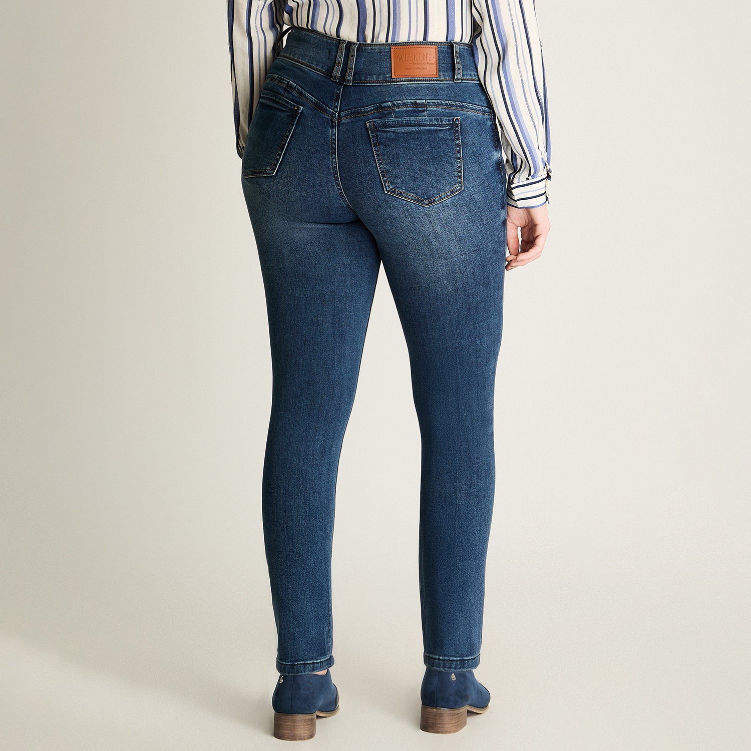 Jeans Slim 5 Bolsillos Pretina Dos Botones Push Up Azul