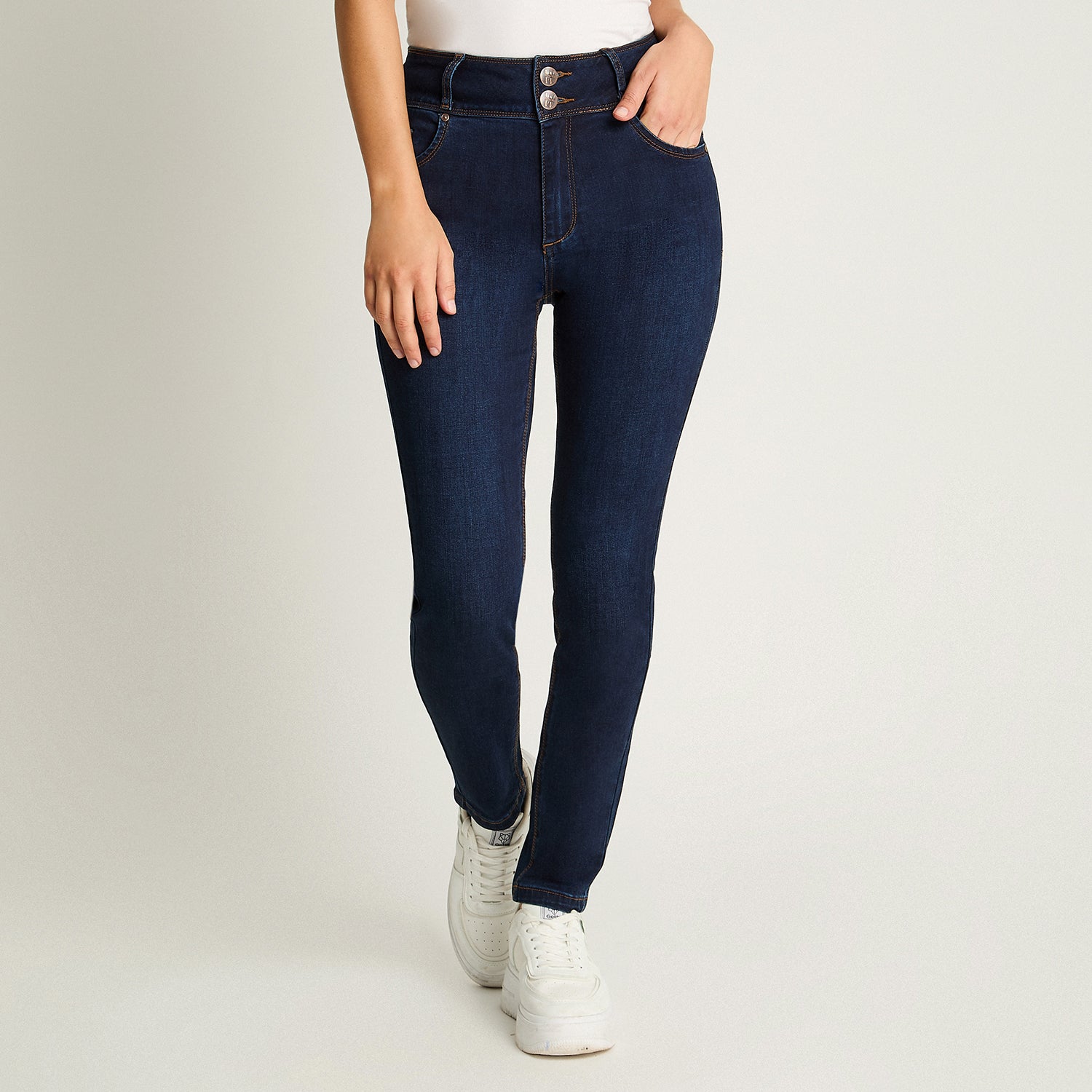 Jeans Slim 5 Bolsillos Pretina Dos Botones Push Up Azul Marino Weekend