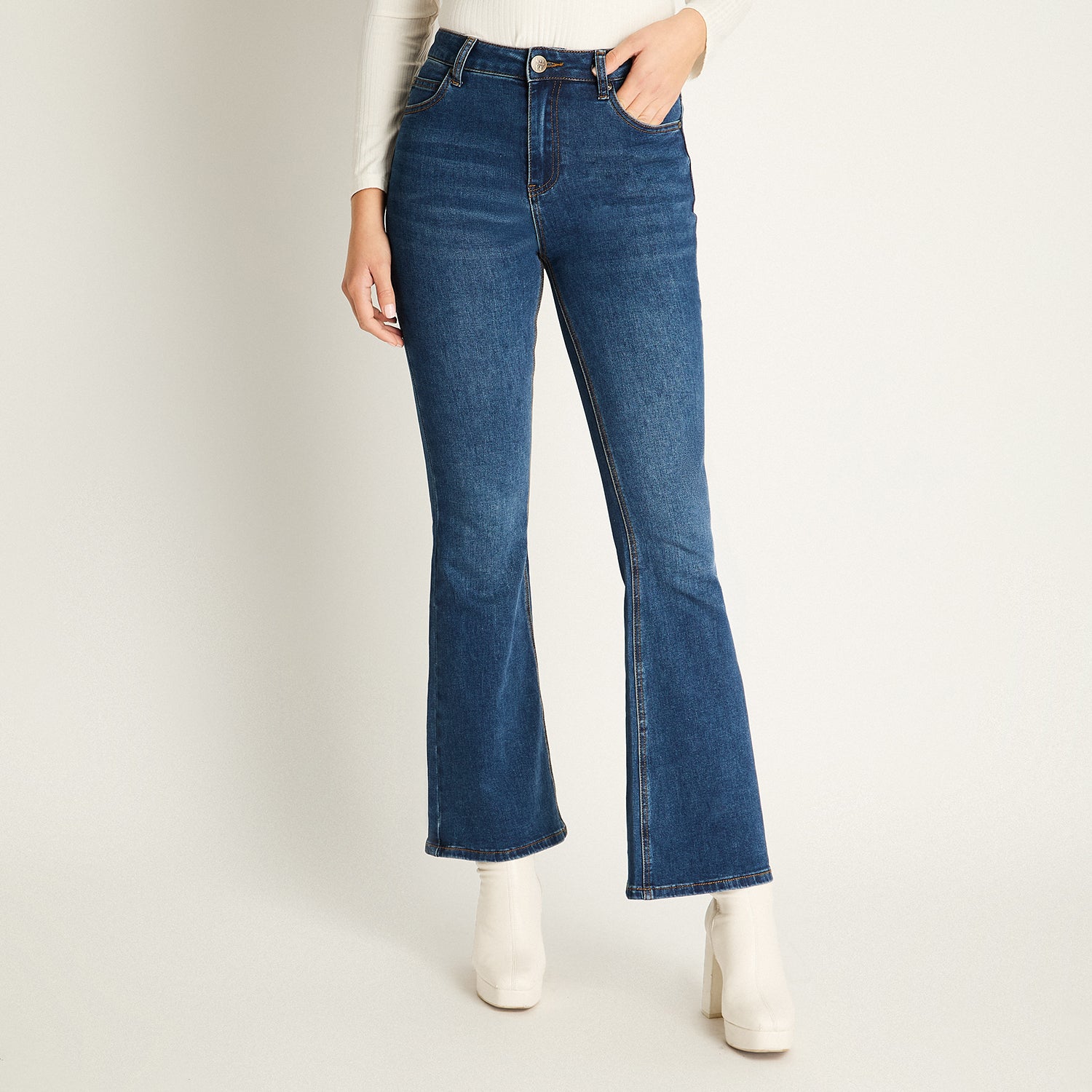 Jeans Azul Medio Flare