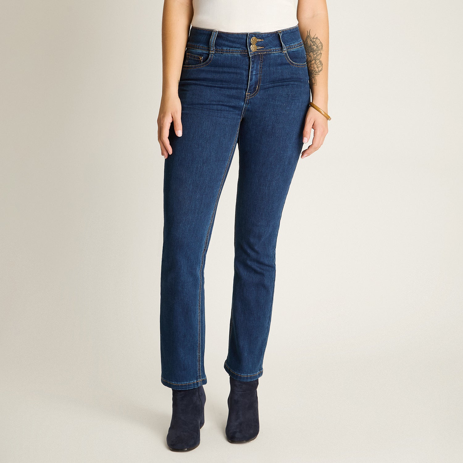 Jeans Blue Medio Elasticidad Media Sin Forro Calce Normal Tela Denim