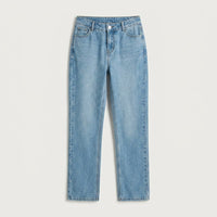 Jeans Rigido Fit Recto Básico Celeste en plano