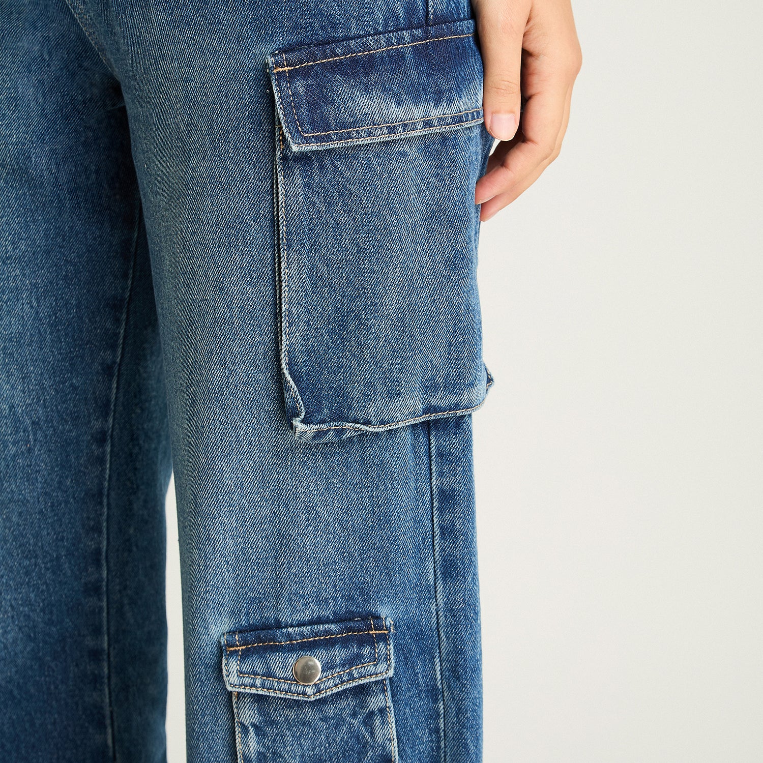 Jeans Cargo Azul Acuarela