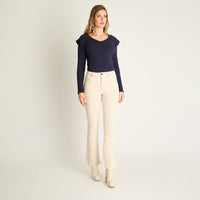 Jeans Beige Flare Elasticidad Media Calce Ajustado
