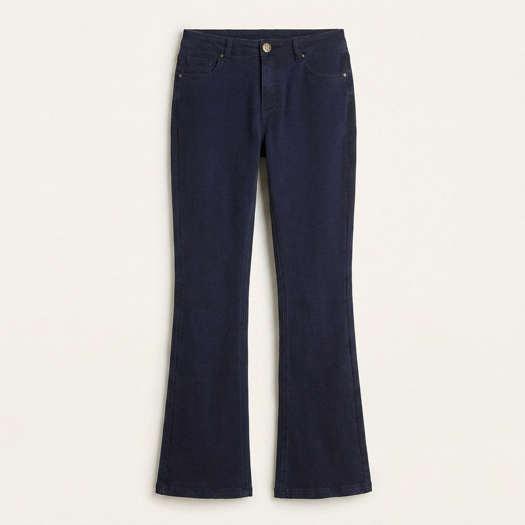 Jeans Azul Flare Elasticidad Media Calce Ajustado en plano