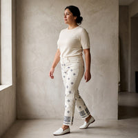 Jeans Blanco Recto con Estampado Boho Calce Normal lifestyle
