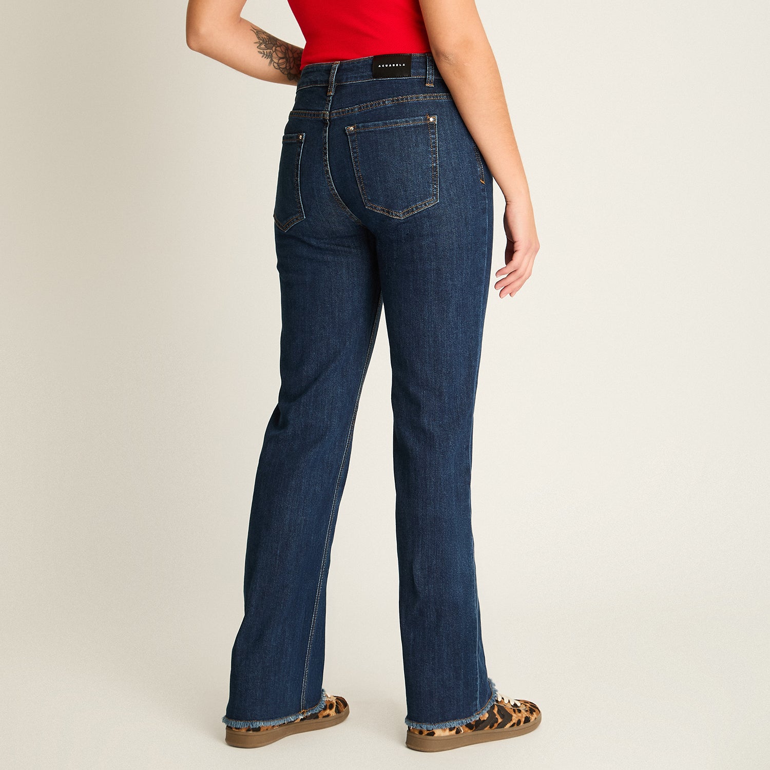 Jeans Azul Flare Baja elasticidad Calce Normal
