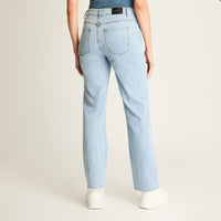 Jeans Celeste Flare Baja elasticidad Calce Normal