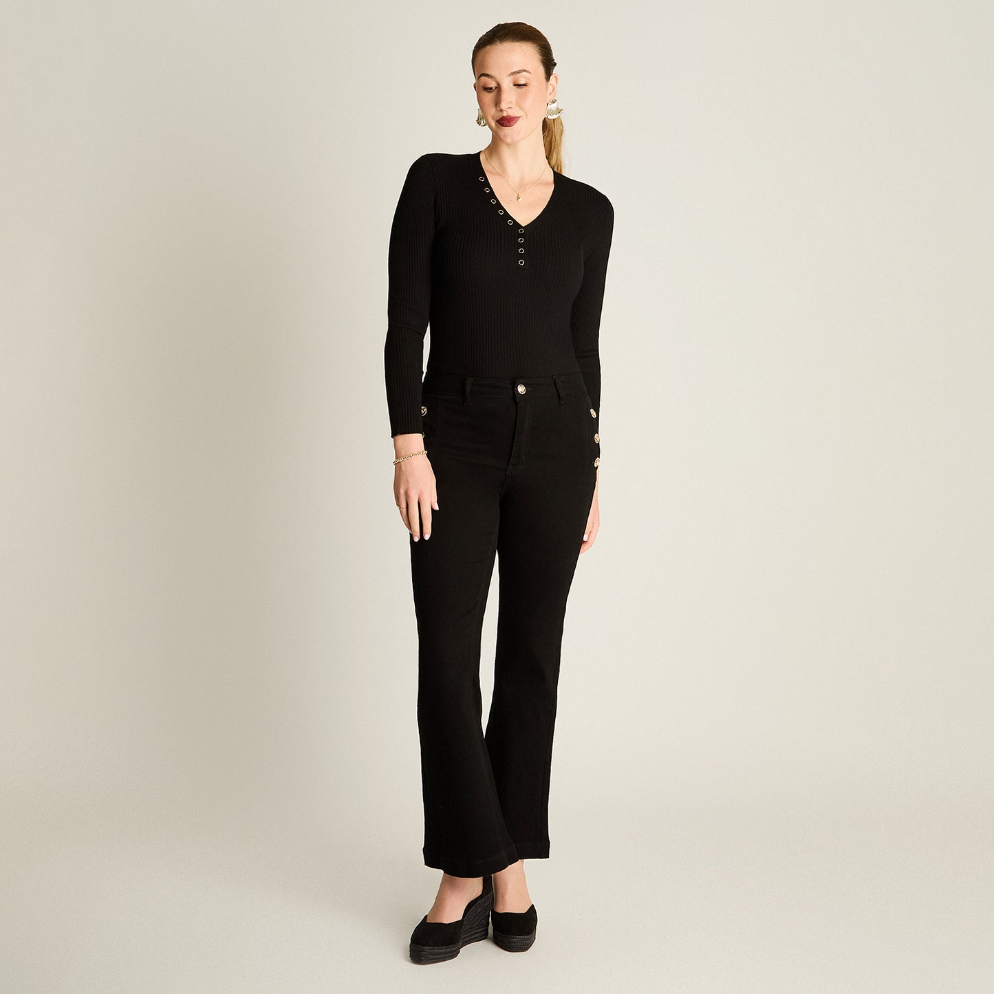 Jeans Negro Flare Botones Dorados - Lorenzo di Pontti