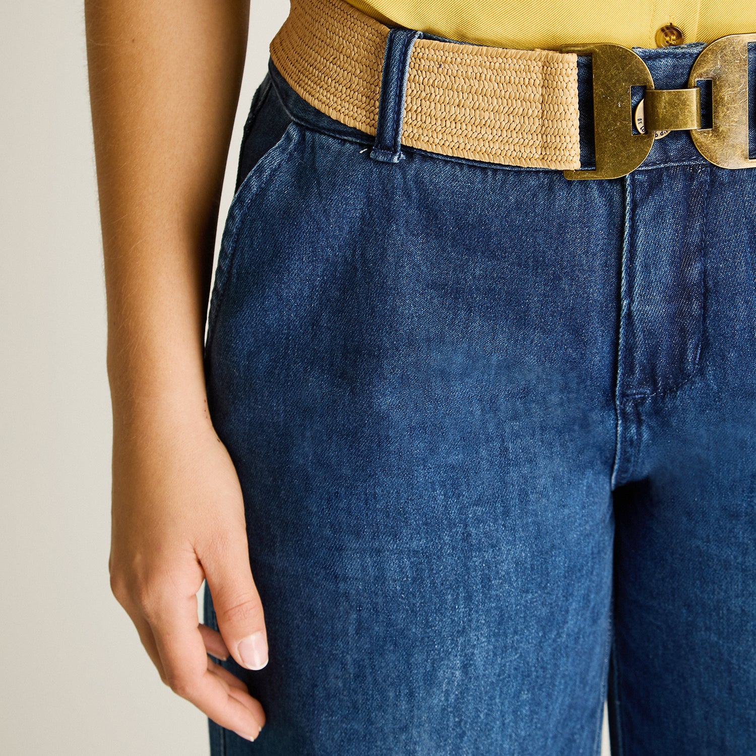 Jeans Blue Medio Elasticidad Nula Sin Forro Calce Holgado Tela Denim