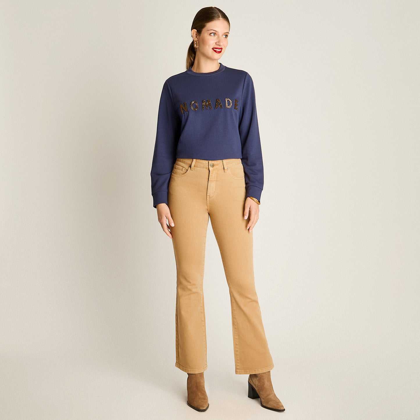 Jeans Camel Elasticidad Baja Sin Forro Calce Normal Tela Denim