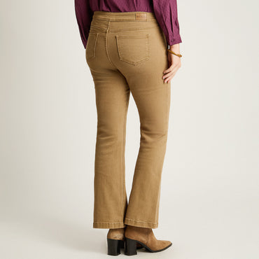 Jeans Camel Elasticidad Media Sin Forro Calce Normal Tela Denim
