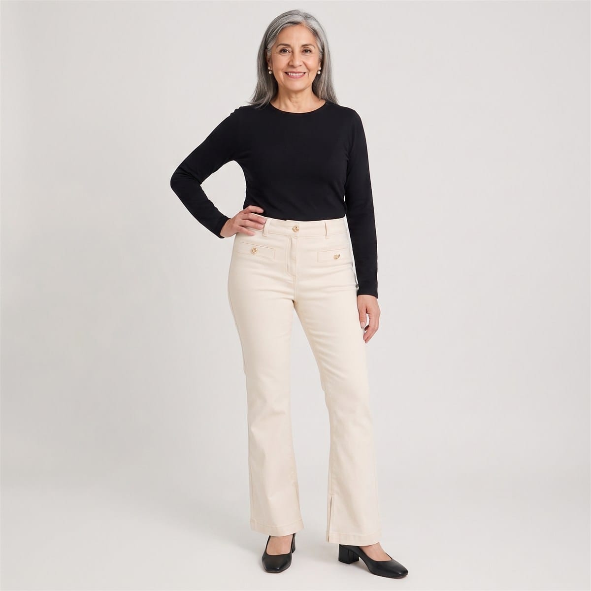 Jeans Flare 3 Botones Amarillo en modelo adulta