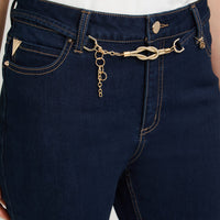 Jeans Flare con Cinturón Dorado Azul