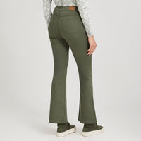 Jeans Flare un Botón Verde