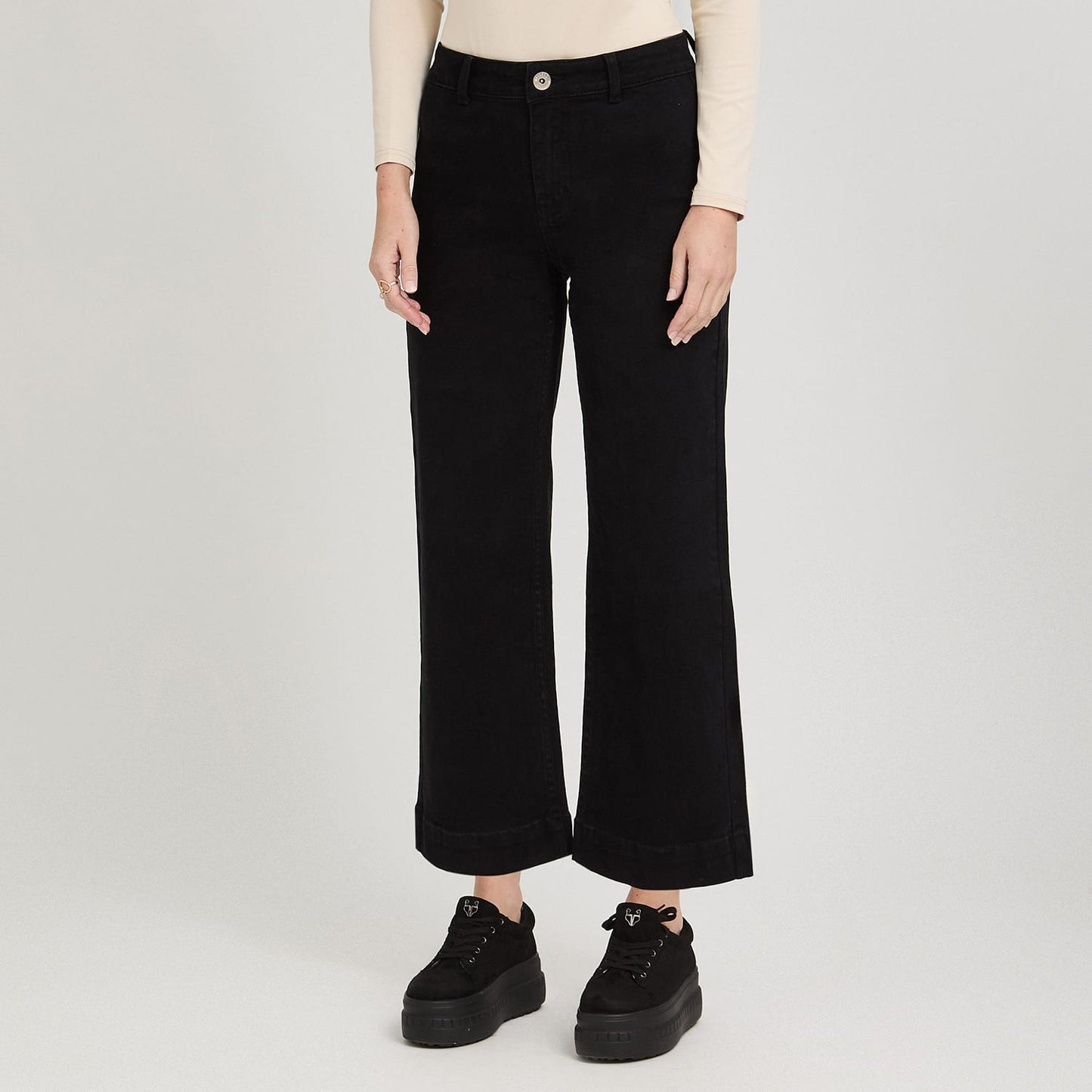 Jeans Culotte un Botón Negro