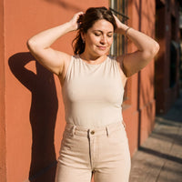 Jeans Culotte un Botón Camel lifestyle