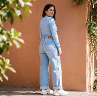 Jeans Culotte un Botón Celeste lifestyle