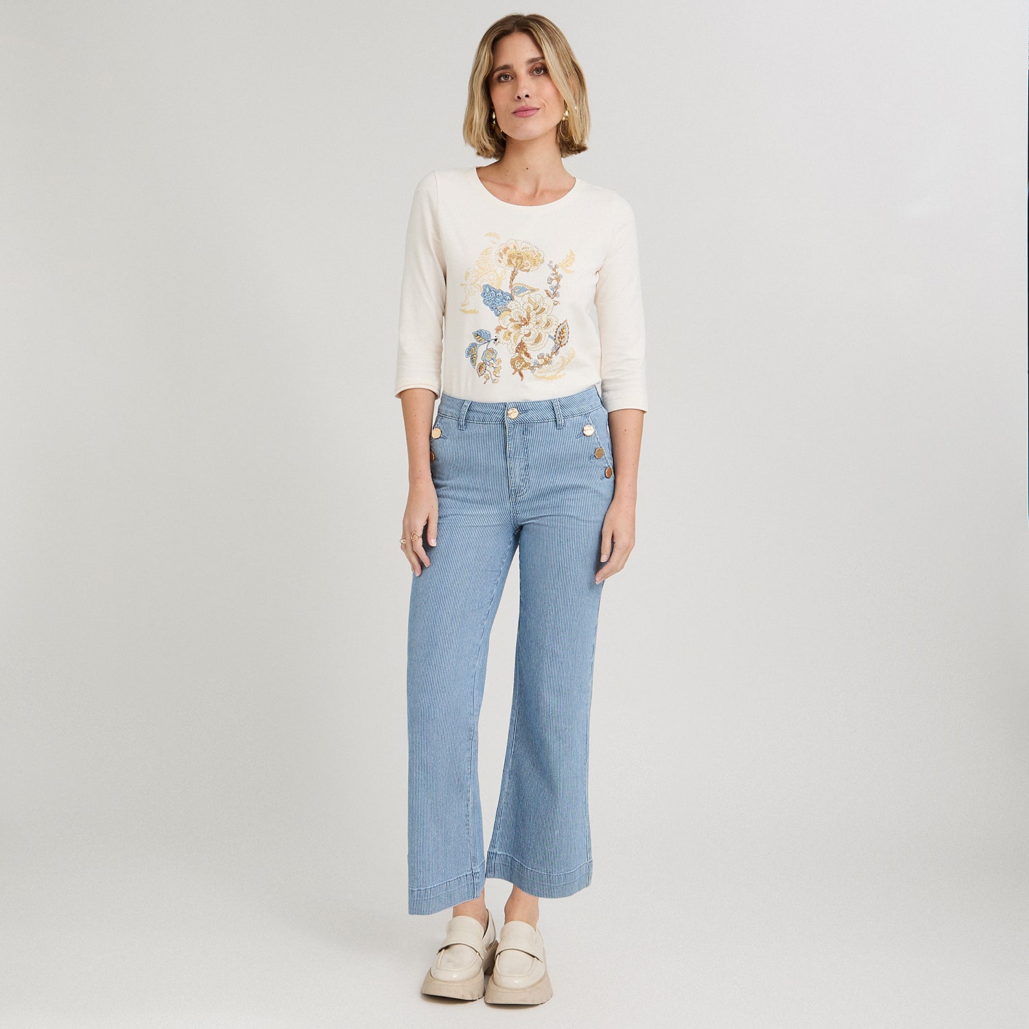 Jeans Culotte Listado con Botones Decorativos en Bolsillo Azul