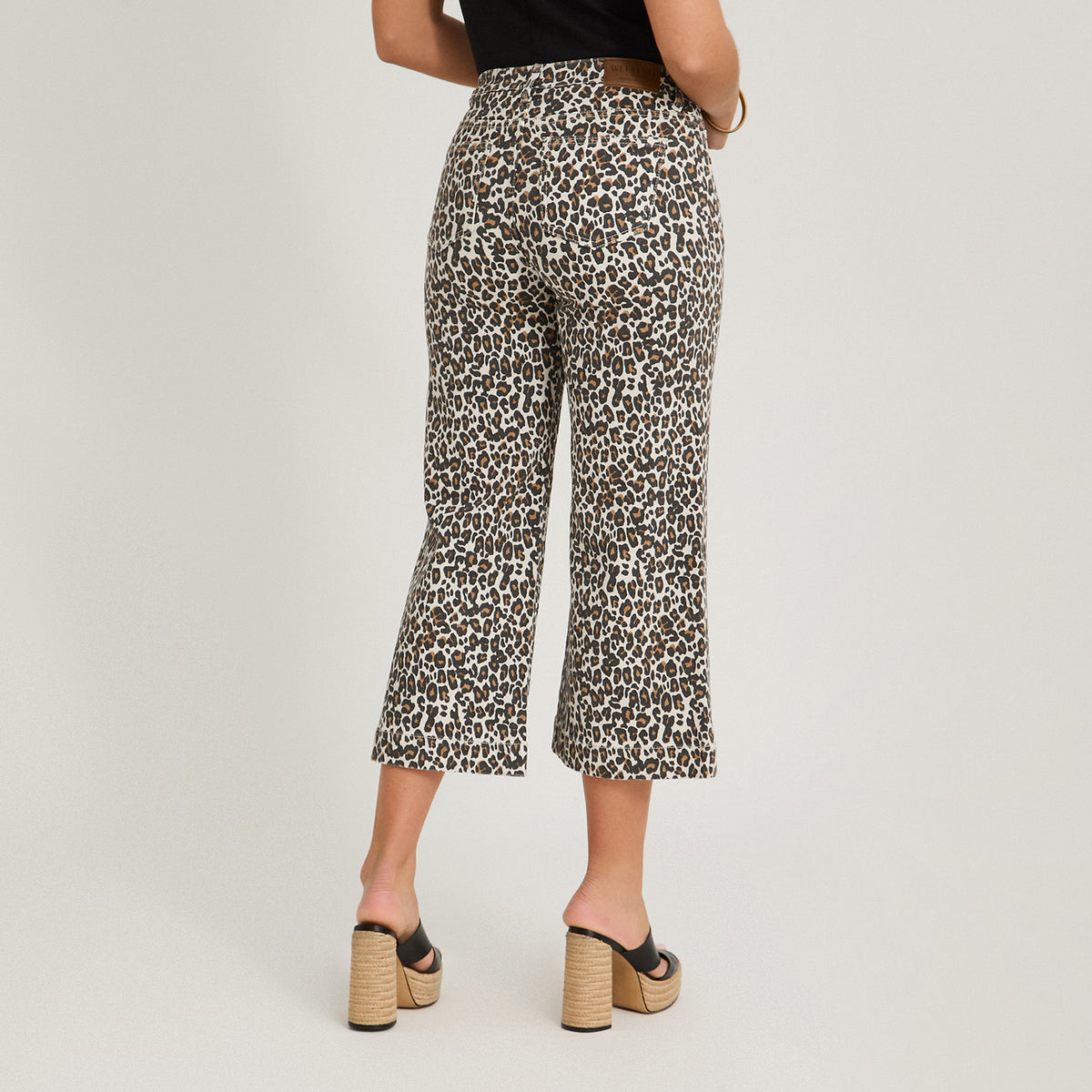 Jeans Culotte un Botón Camel