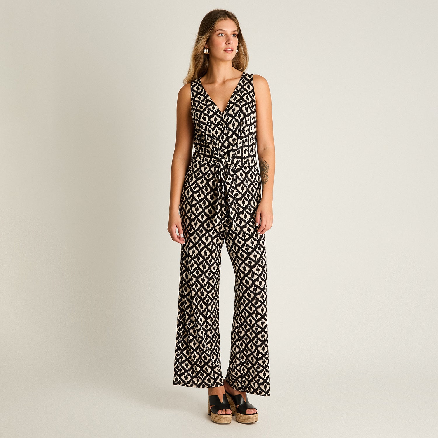 Enterito Sin Mangas Negro Elasticidad Media Calce Normal